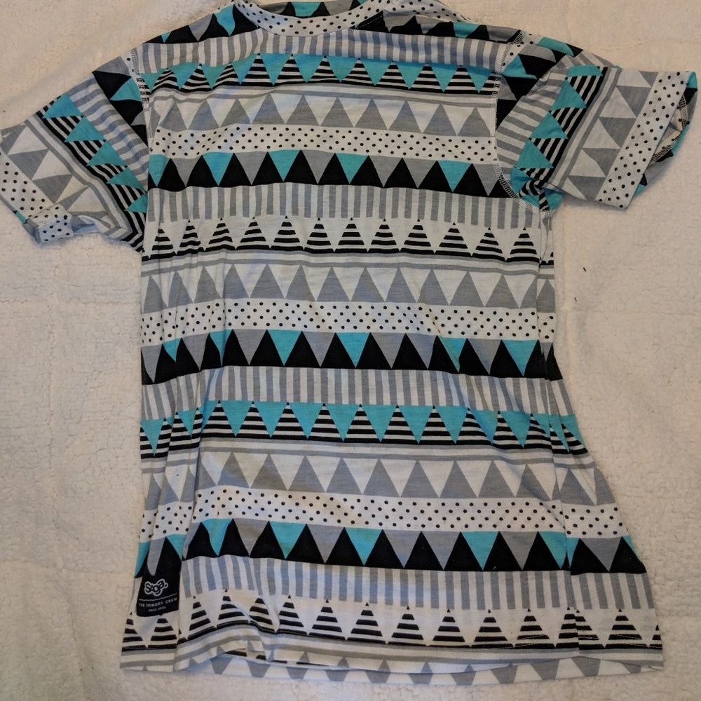 Saga shirt